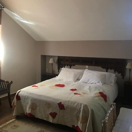 Albus Albi Casa de hóspedes Colmenar del Arroyo Exterior foto
